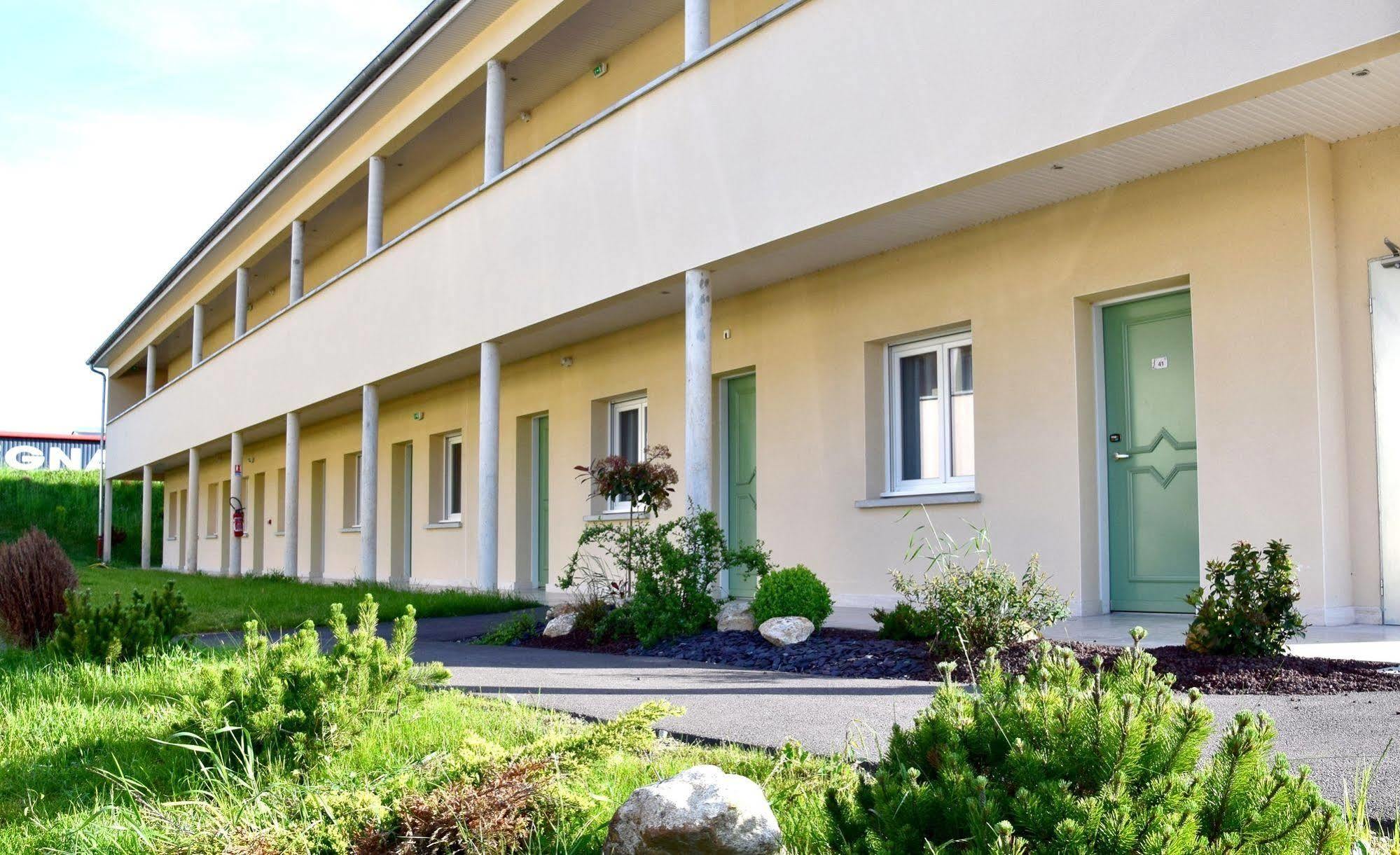 Logis Des Sources Hotel Creney-pres-Troyes Exterior photo